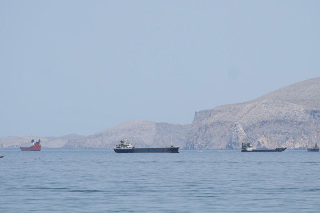 Irán condiciona reapertura de Ormuz a concesiones de Estados Unidos