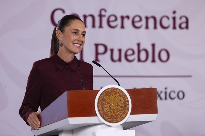 Sheinbaum rechaza  persecución política contra Ángel Aguirre y anuncia el establecimiento de la relación con Perú
