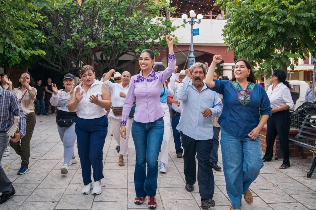 Geraldine Ponce afirma recorrer todo Nayarit y pide unidad en Morena