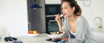¿A qué hora conviene desayunar si tienes diabetes? La respuesta está en tu glucosa