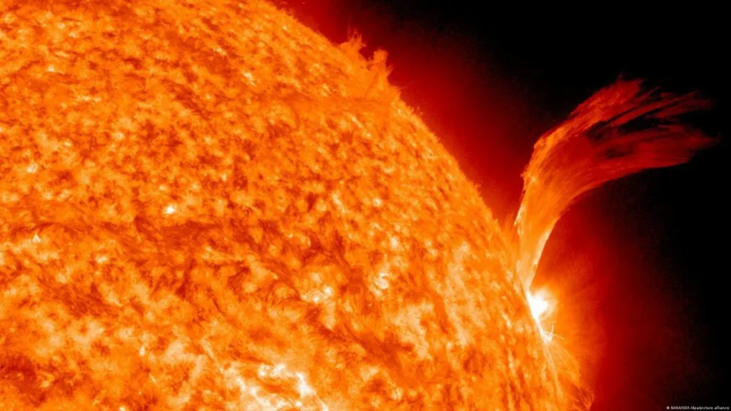 ¿Se salvará la Tierra? Un nuevo estudio desafía la teoría sobre el destino final de nuestro planeta