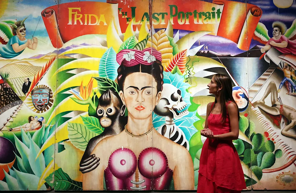 Frida Kahlo conquista Londres: una exposición revela cómo nació un icono global