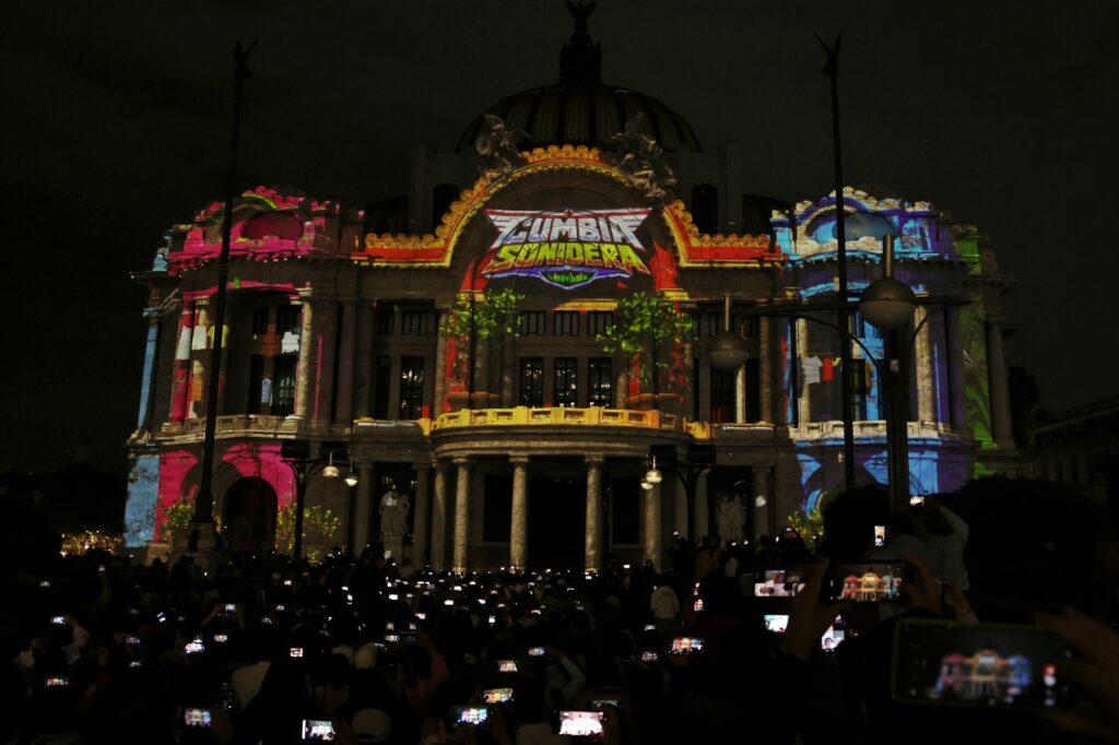 “México, Ciudad que Baila”: el espectáculo audiovisual que ilumina Bellas Artes