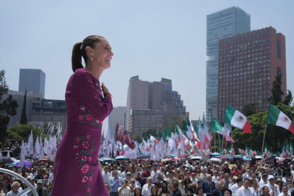 Entre rendición de cuentas y demostración política: Sheinbaum reúne a miles en CDMX