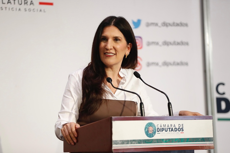 Kenia López advierte ilegalidad por actos anticipados de campaña en Morena