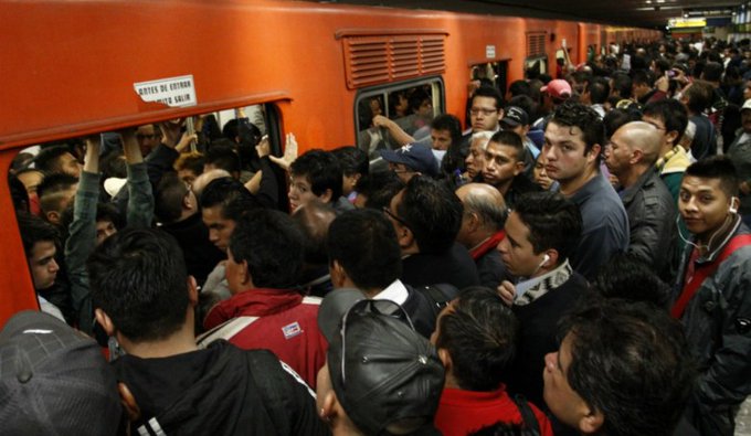 Metro CDMX: cierre de estaciones y demoras generan complicaciones en hora pico
