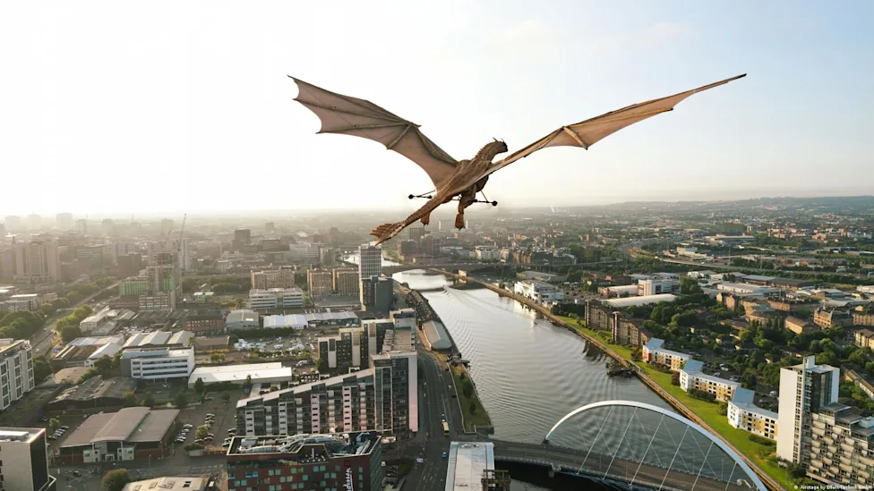 Un dragón de House of the Dragon sorprendió al volar sobre Glasgow y dejó imágenes espectaculares