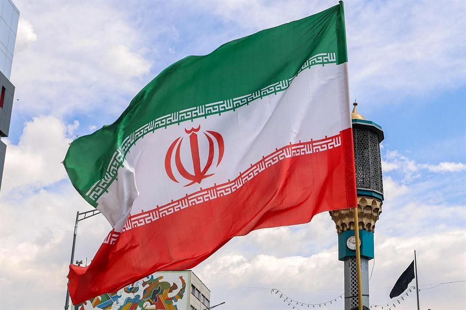 Irán niega negociaciones con EU pese al anuncio de un cese al fuego