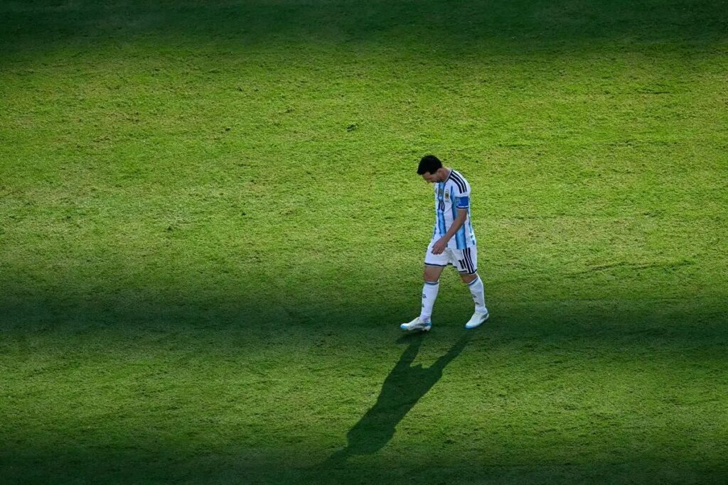 Messi rompe el silencio tras perder la final: “El dolor es muy grande”