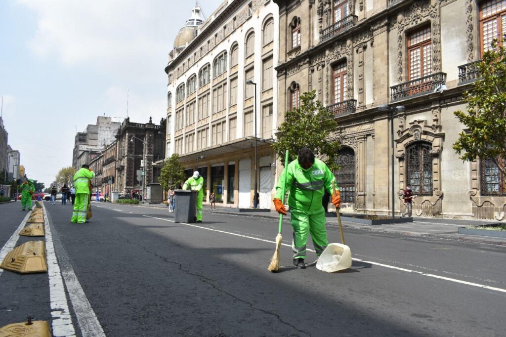Gobierno capitalino refuerza el Centro Histórico con operativos, desazolve y actividades culturales