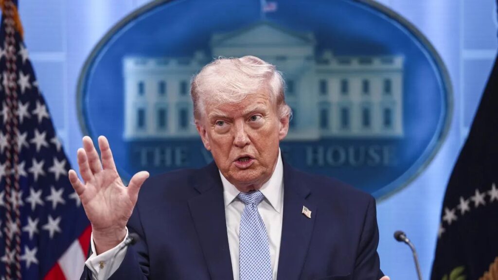Trump acepta negociar con Irán, pero declara terminada la tregua