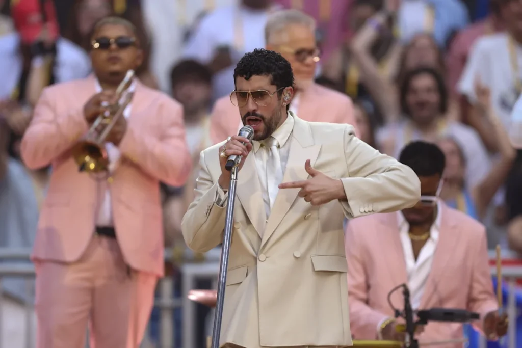 Expareja de Bad Bunny logra revés legal a favor: tribunal permite que continúe demanda por el famoso “Bad Bunny, baby”