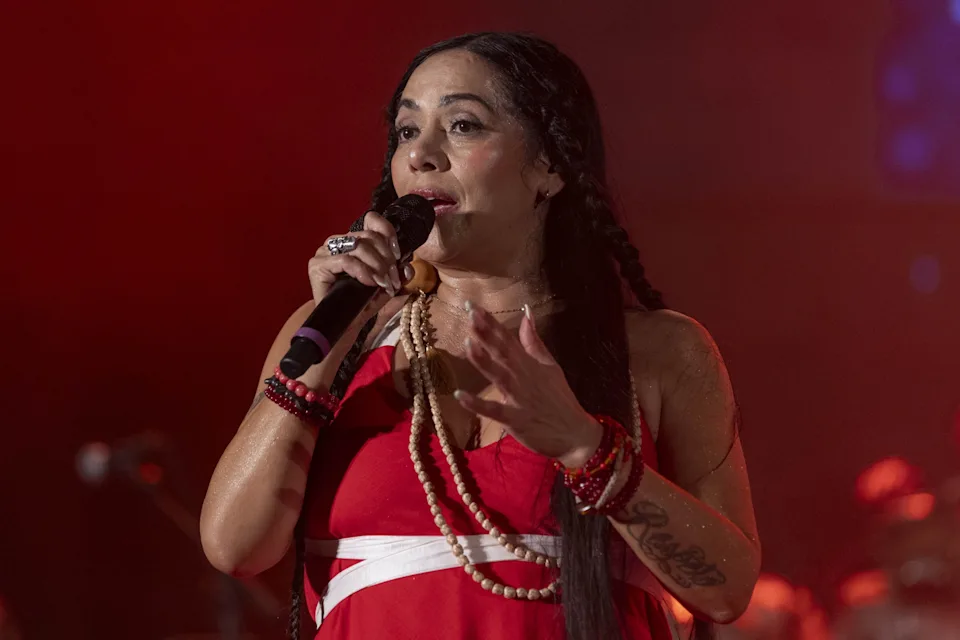 Lila Downs recibe premio por toda su trayectoria en La Mar de Músicas y emociona con un concierto inolvidable