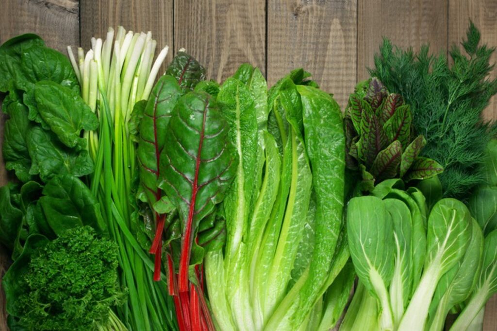 ¿Los oxalatos son malos? La verdad detrás del compuesto que ha puesto en duda alimentos como la espinaca y las almendras