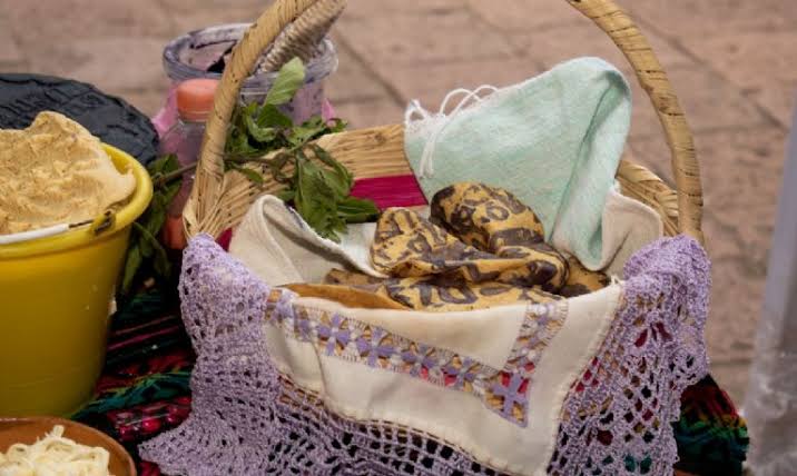 Comonfort celebra el sabor de sus raíces con el Festival de la Tortilla Ceremonial, el Molcajete y la Gordita
