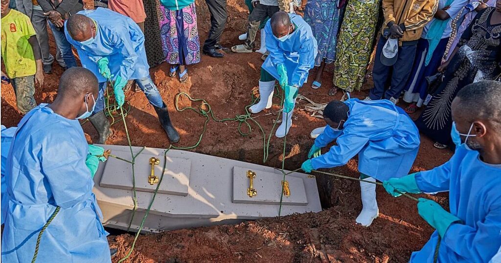 Ébola en Congo se expande con rapidez y supera 2 mil muertes
